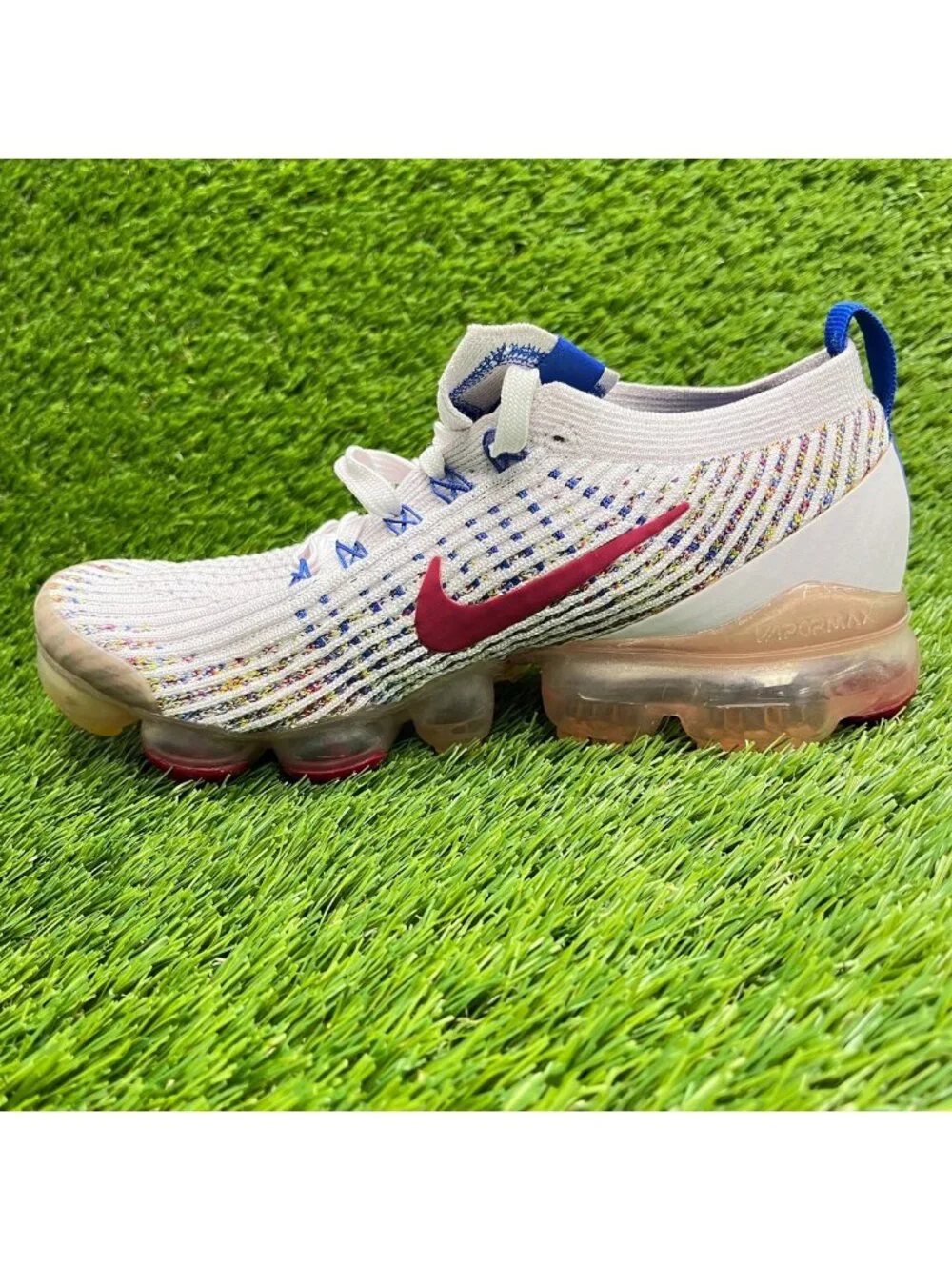 Nike Air VaporMax Flyknit 3 Light Violet Womens Size 7.5 Running Shoes Sneakers